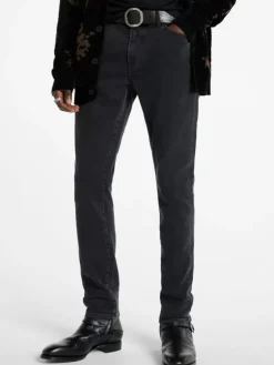 J704-TAPERED FIT