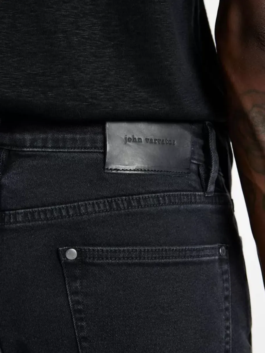 J704-TAPERED FIT