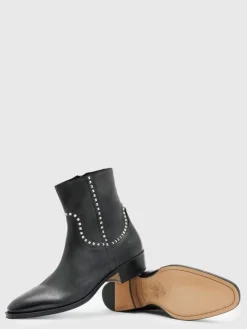LUDLOW STUDDED BOOT