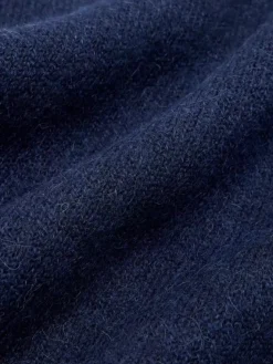 MARCUS SCARF