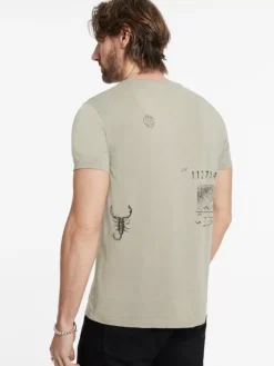 TRAVELERS STAMP TEE